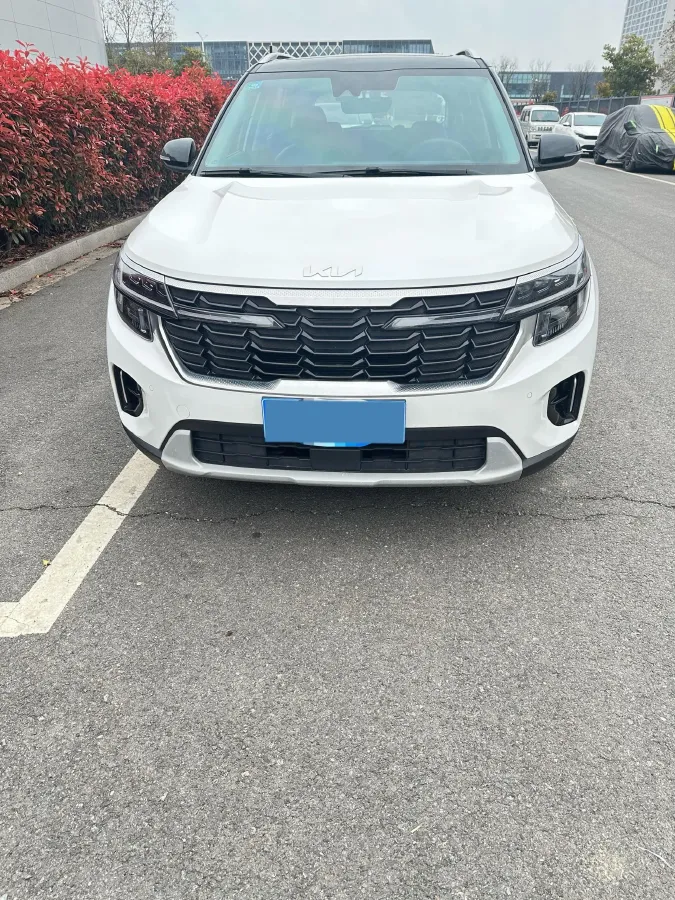 2023 Kia Seltos 1.5L 115HP L4 CVT,autocango,china used car exporter,china ev exporter,chinese used car exporter,chinese used ev exporter