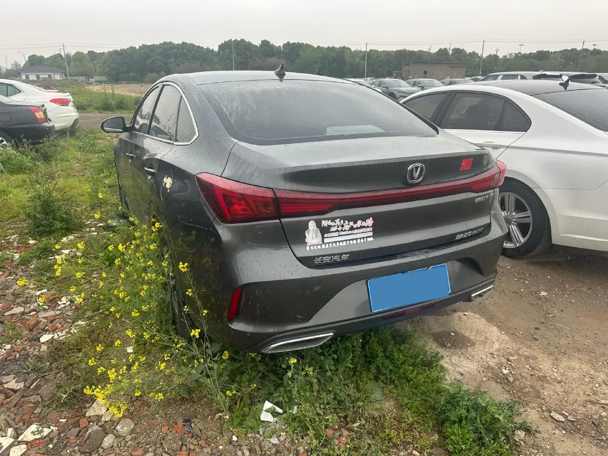 2023 ChangAn Eado 1.4T 160HP L4 7DCT,autocango,china used car exporter,china ev exporter,chinese used car exporter,chinese used ev exporter