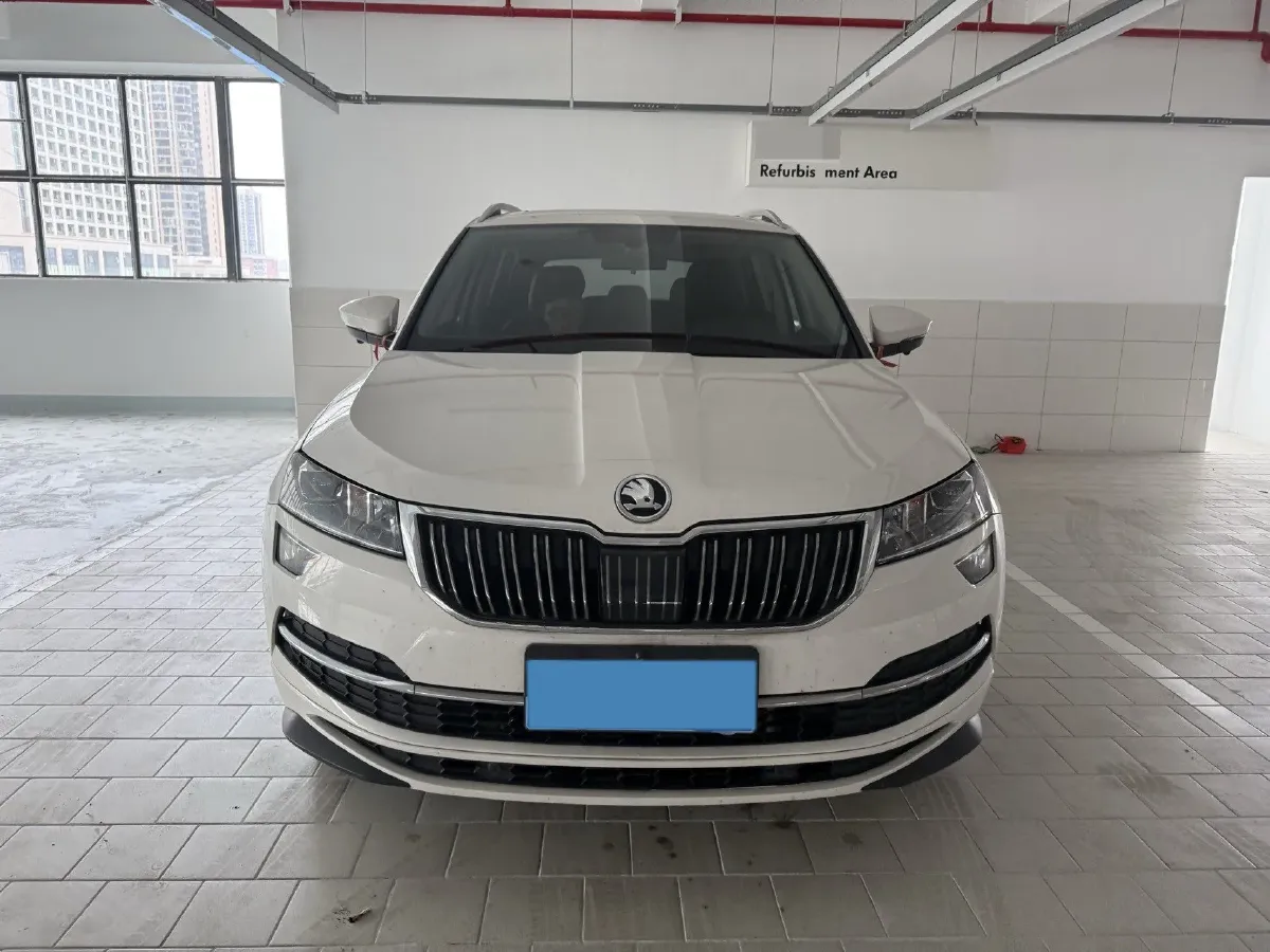 2022 Skoda Karoq 1.4T 150HP L4 7DCT,autocango,china used car exporter,china ev exporter,chinese used car exporter,chinese used ev exporter