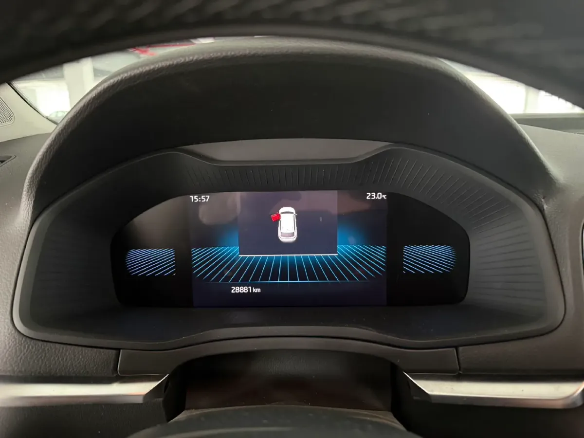 2022 Skoda Karoq 1.4T 150HP L4 7DCT,autocango,china used car exporter,china ev exporter,chinese used car exporter,chinese used ev exporter