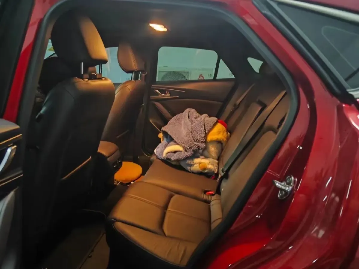 2020 Mazda CX-4 2.0L 158HP L4 6AT,autocango,china used car exporter,china ev exporter,chinese used car exporter,chinese used ev exporter