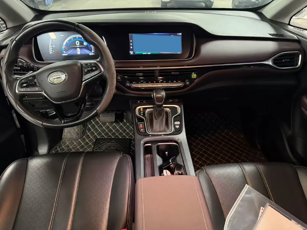 2021 GAC Trumpchi M6 1.5T 169HP L4 7DCT,autocango,china used car exporter,china ev exporter,chinese used car exporter,chinese used ev exporter