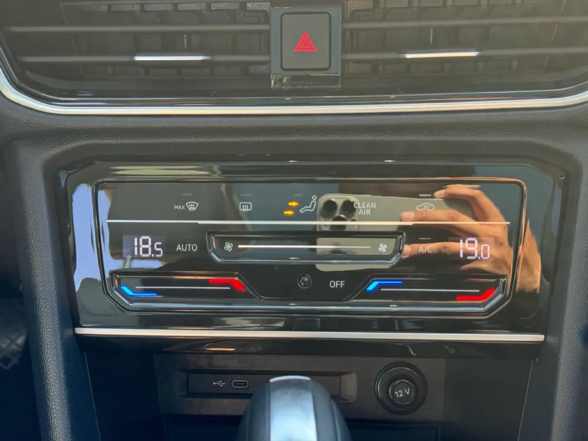 2023 Volkswagen Tharu 1.5T 160HP L4 7DCT,autocango,china used car exporter,china ev exporter,chinese used car exporter,chinese used ev exporter