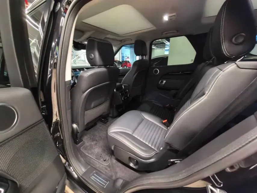 2021 Land Rover Discovery 3.0T 360HP L6 8AT,autocango,china used car exporter,china ev exporter,chinese used car exporter,chinese used ev exporter