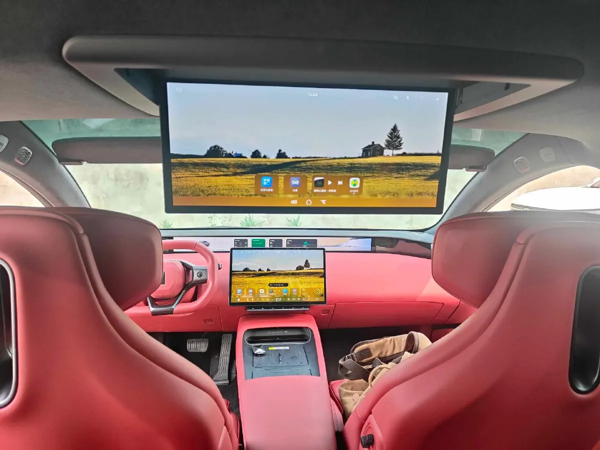 2025 Avatr 12 1.5T 156HP L4 REEV,autocango,china used car exporter,china ev exporter,chinese used car exporter,chinese used ev exporter