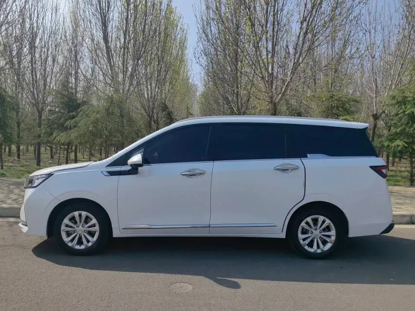 2022 WuLing KaiJie 1.5T 147HP L4 CVT,autocango,china used car exporter,china ev exporter,chinese used car exporter,chinese used ev exporter