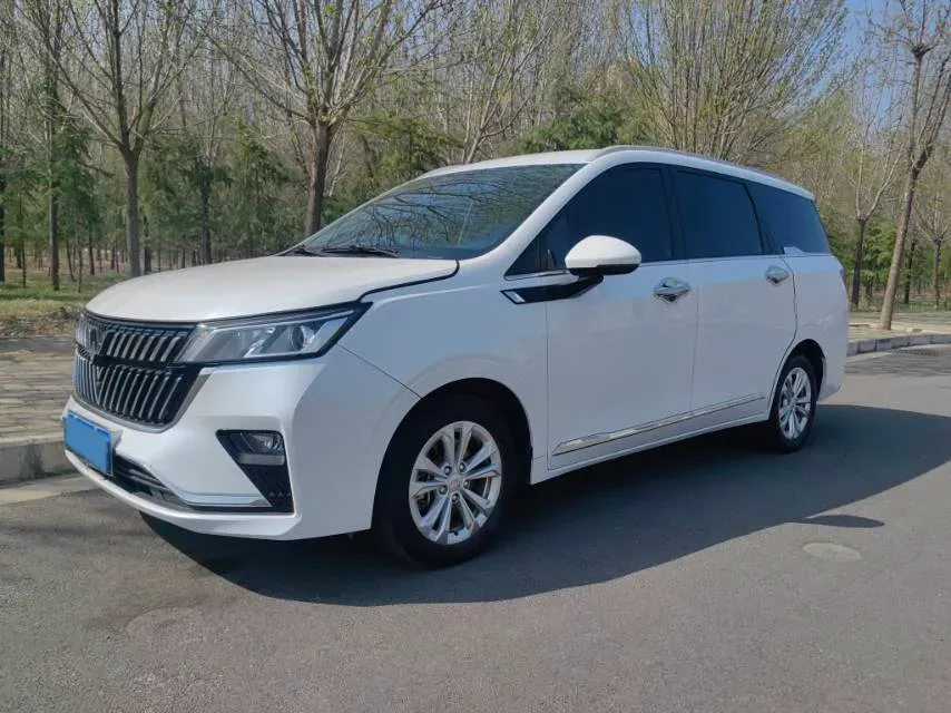 2022 WuLing KaiJie 1.5T 147HP L4 CVT,autocango,china used car exporter,china ev exporter,chinese used car exporter,chinese used ev exporter