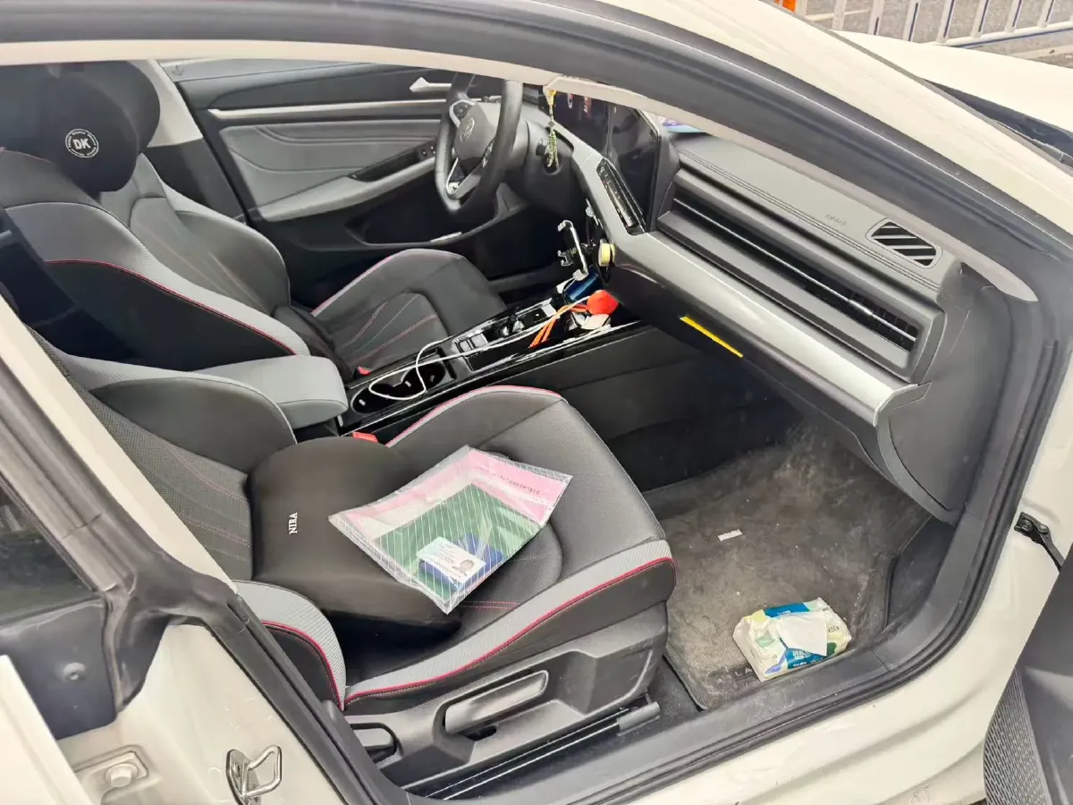 2024 Volkswagen Lamando 1.4T 150HP L4 7DCT,autocango,china used car exporter,china ev exporter,chinese used car exporter,chinese used ev exporter