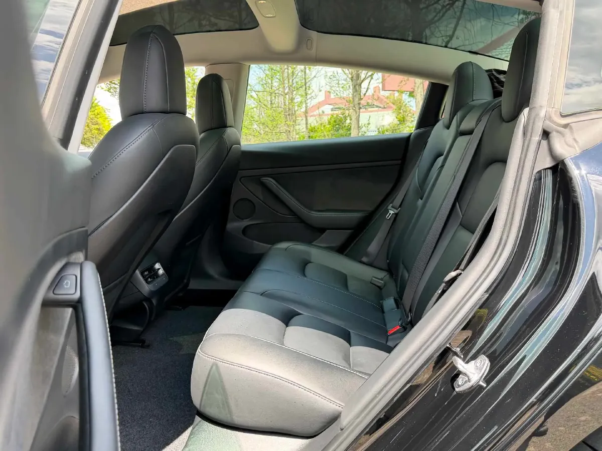 2022 Tesla Model 3 BEV 60KWH,autocango,china used car exporter,china ev exporter,chinese used car exporter,chinese used ev exporter