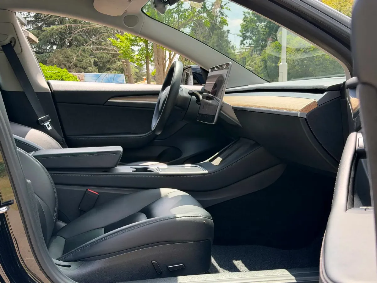 2022 Tesla Model 3 BEV 60KWH,autocango,china used car exporter,china ev exporter,chinese used car exporter,chinese used ev exporter