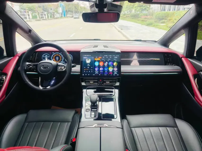 2023 GAC Trumpchi M8 2.0T 252HP L4 8AT,autocango,china used car exporter,china ev exporter,chinese used car exporter,chinese used ev exporter