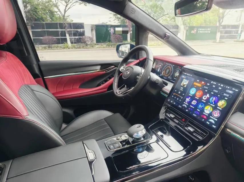 2023 GAC Trumpchi M8 2.0T 252HP L4 8AT,autocango,china used car exporter,china ev exporter,chinese used car exporter,chinese used ev exporter