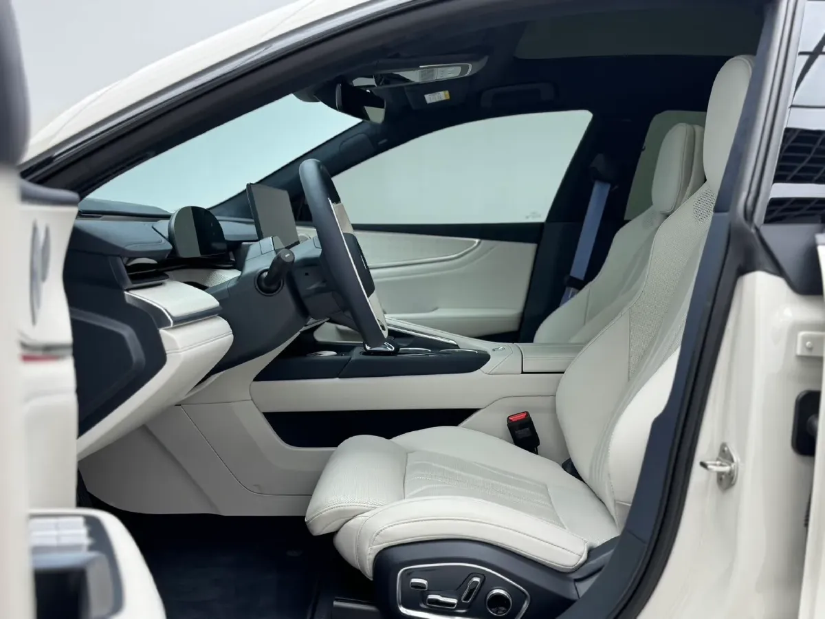 2026 Zeekr 001 BEV,autocango,china used car exporter,china ev exporter,chinese used car exporter,chinese used ev exporter