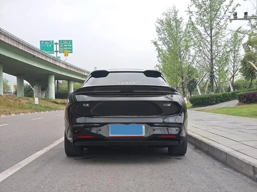 2025 Zeekr 007 BEV 75KWH,autocango,china used car exporter,china ev exporter,chinese used car exporter,chinese used ev exporter