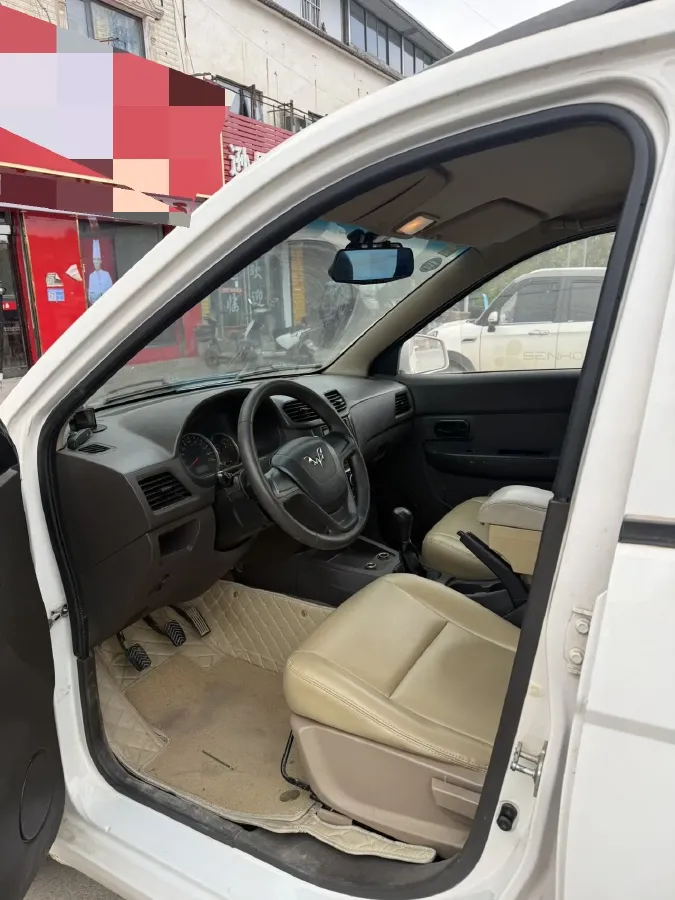 2018 WuLing HongGuang 1.5L 105HP L4 5MT,autocango,china used car exporter,china ev exporter,chinese used car exporter,chinese used ev exporter