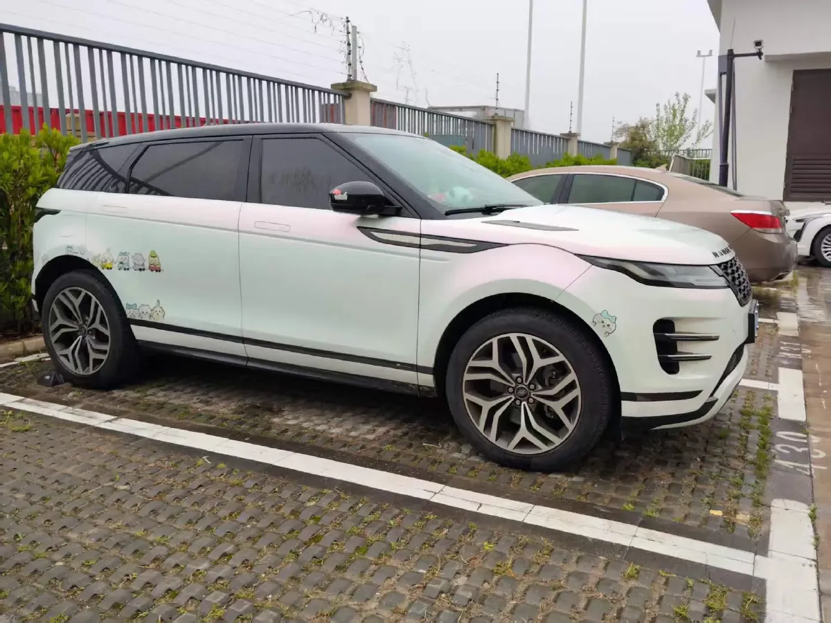2021 Land Rover Range Rover Evoque 2.0T 249HP L4 9AT,autocango,china used car exporter,china ev exporter,chinese used car exporter,chinese used ev exporter