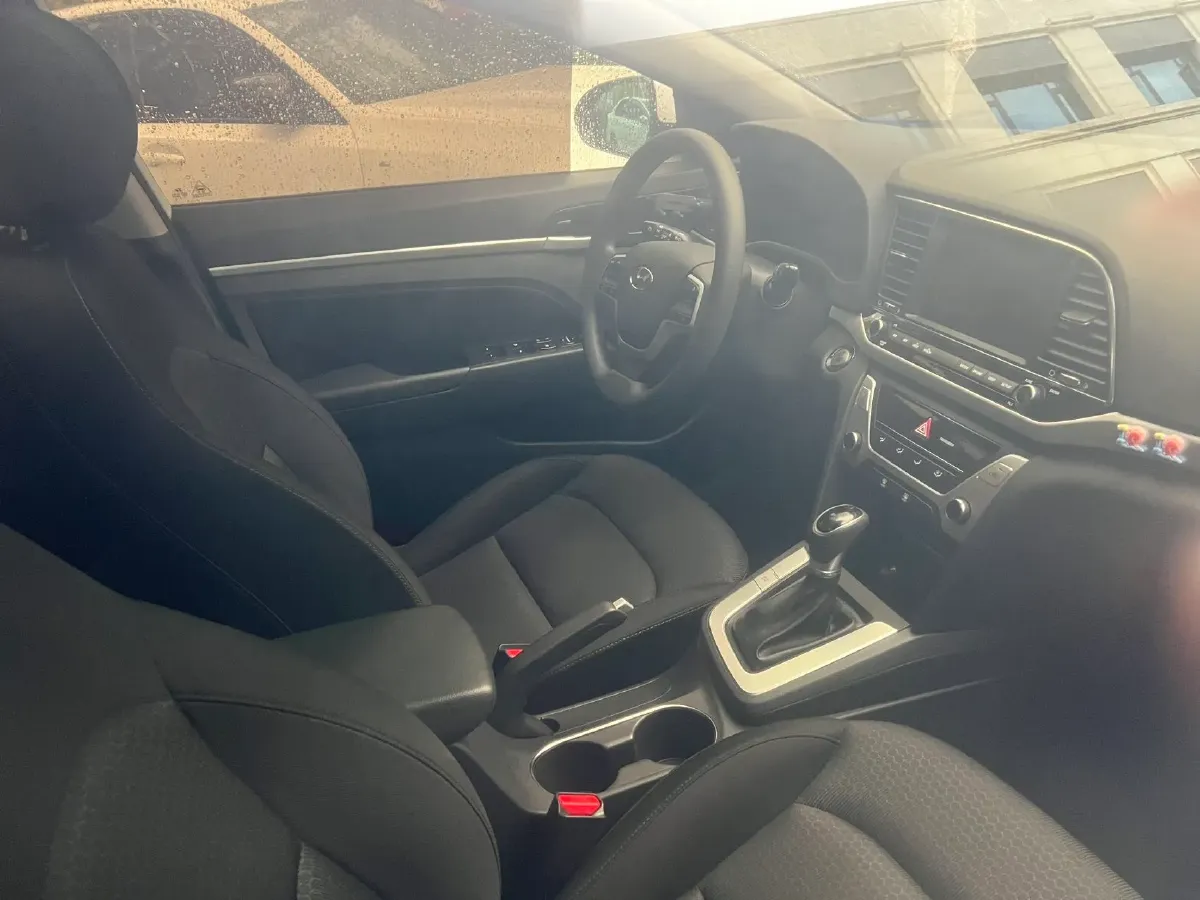 2018 Hyundai Elantra 1.6L 130HP L4 6AT,autocango,china used car exporter,china ev exporter,chinese used car exporter,chinese used ev exporter