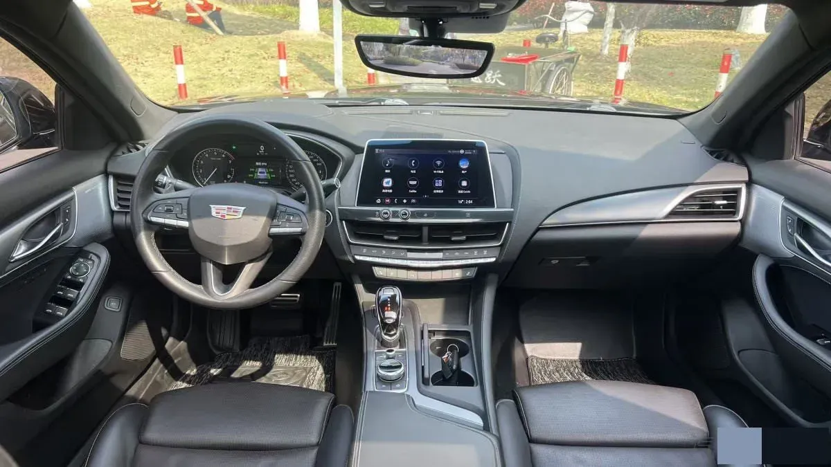 2020 Cadillac CT5 2.0T 237HP L4 10AT,autocango,china used car exporter,china ev exporter,chinese used car exporter,chinese used ev exporter