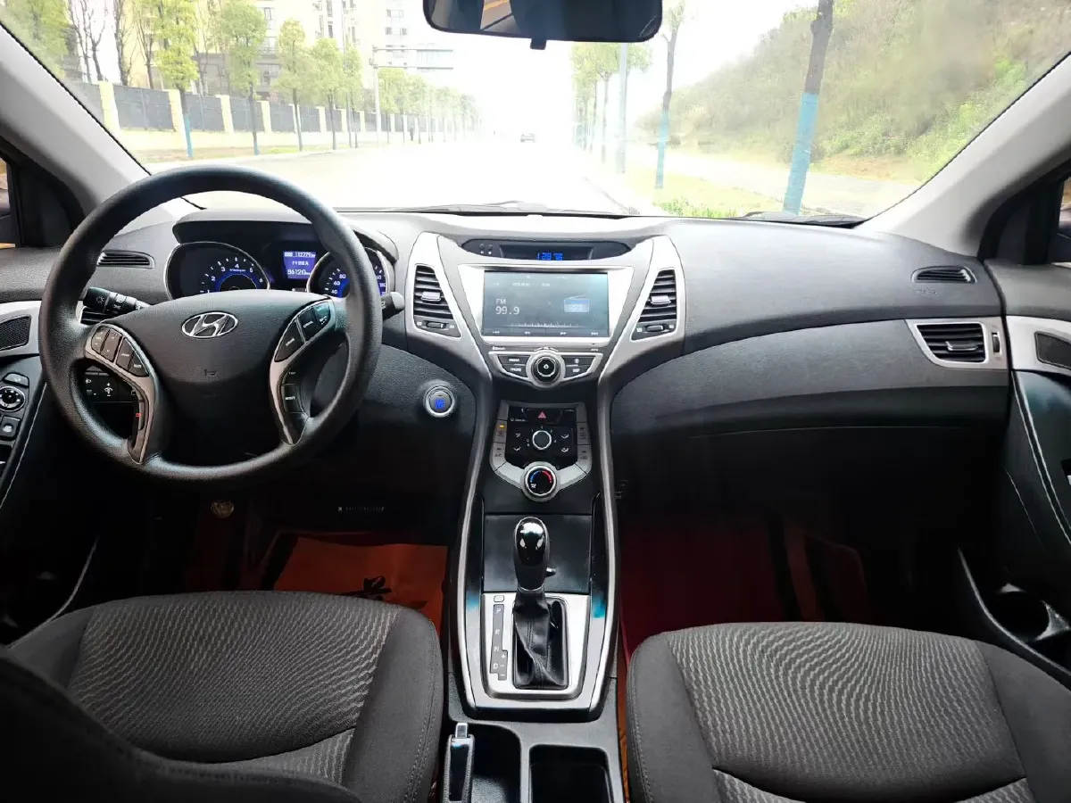 2016 Hyundai Elantra 1.6L 128HP L4 6AT,autocango,china used car exporter,china ev exporter,chinese used car exporter,chinese used ev exporter