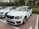 2017 Skoda Octavia 1.6L 110HP L4 6AT