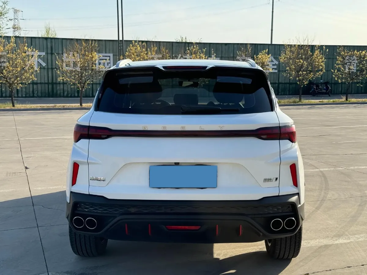 2022 Geely Coolray 1.5T 181HP L4 7DCT,autocango,china used car exporter,china ev exporter,chinese used car exporter,chinese used ev exporter