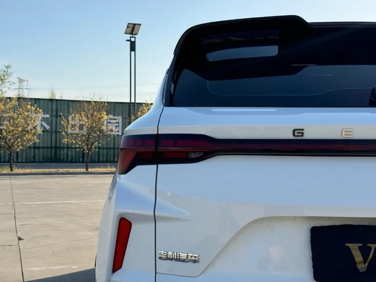 2022 Geely Coolray 1.5T 181HP L4 7DCT,autocango,china used car exporter,china ev exporter,chinese used car exporter,chinese used ev exporter