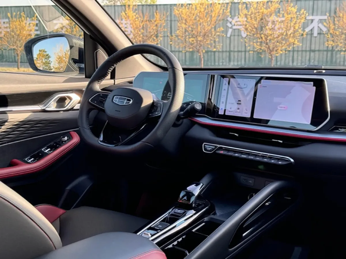 2022 Geely Coolray 1.5T 181HP L4 7DCT,autocango,china used car exporter,china ev exporter,chinese used car exporter,chinese used ev exporter