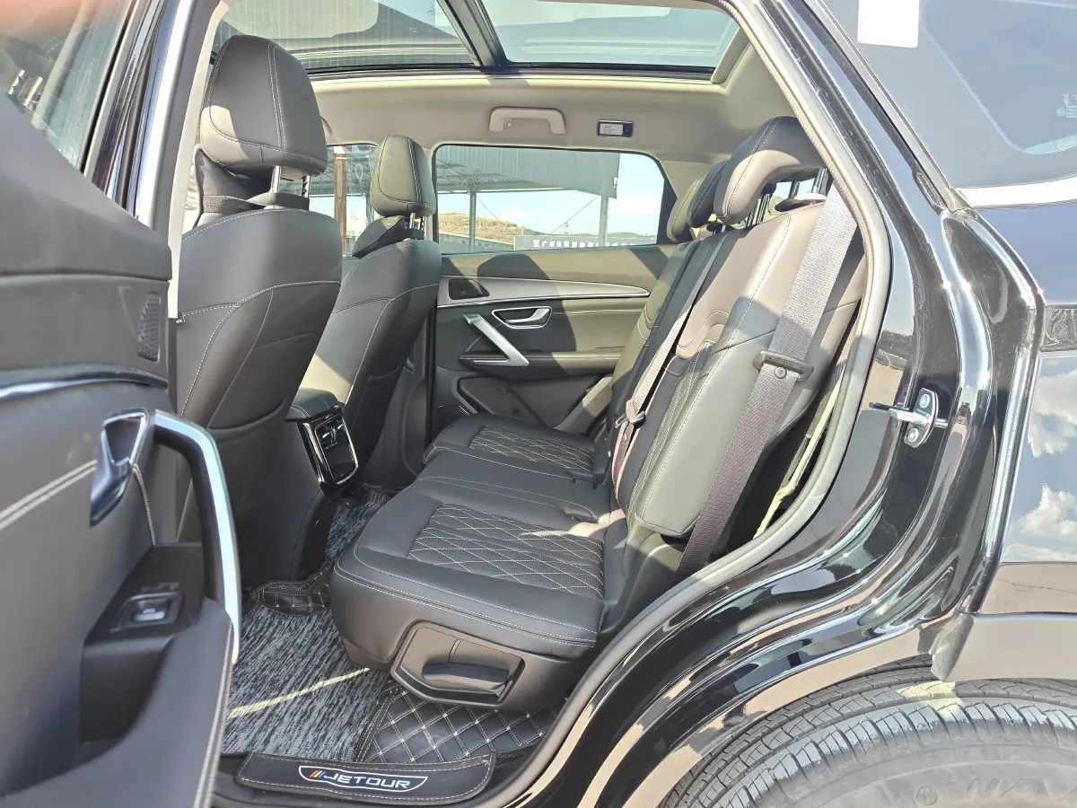 2024 Jetour X70 Plus 1.5T 156HP L4 6DCT,autocango,china used car exporter,china ev exporter,chinese used car exporter,chinese used ev exporter