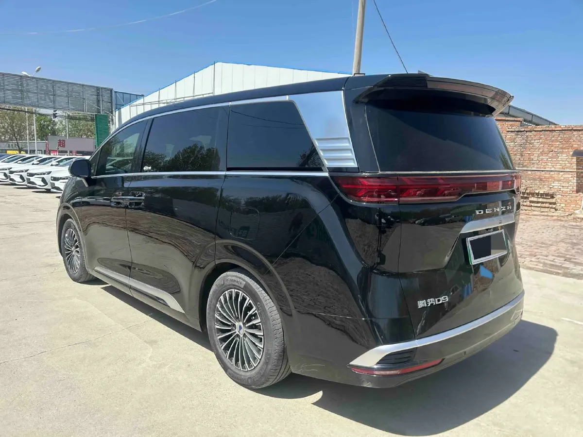 2024 Denza D9 1.5T 139HP L4 E-CVT PHEV 20.39KWH,autocango,china used car exporter,china ev exporter,chinese used car exporter,chinese used ev exporter
