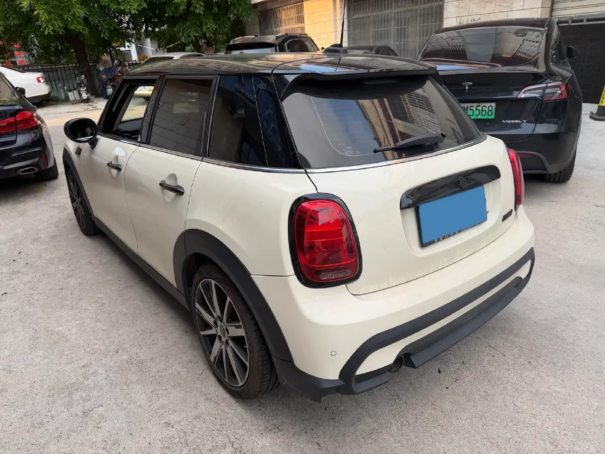 2022 MINI MINI 1.5T 136HP L3 7DCT,autocango,china used car exporter,china ev exporter,chinese used car exporter,chinese used ev exporter