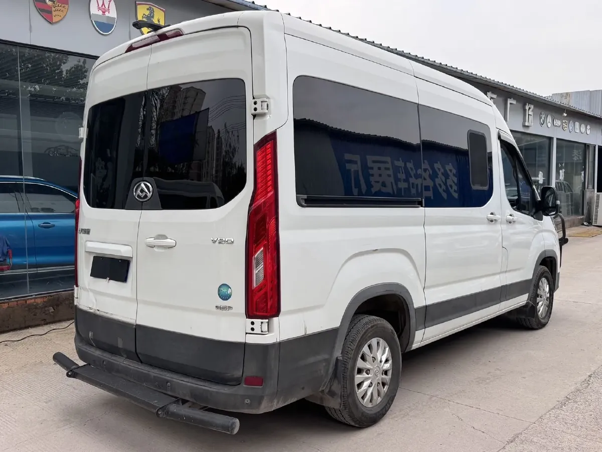 2019 MAXUS XinTu V90 2.0T 148HP L4 6MT,autocango,china used car exporter,china ev exporter,chinese used car exporter,chinese used ev exporter