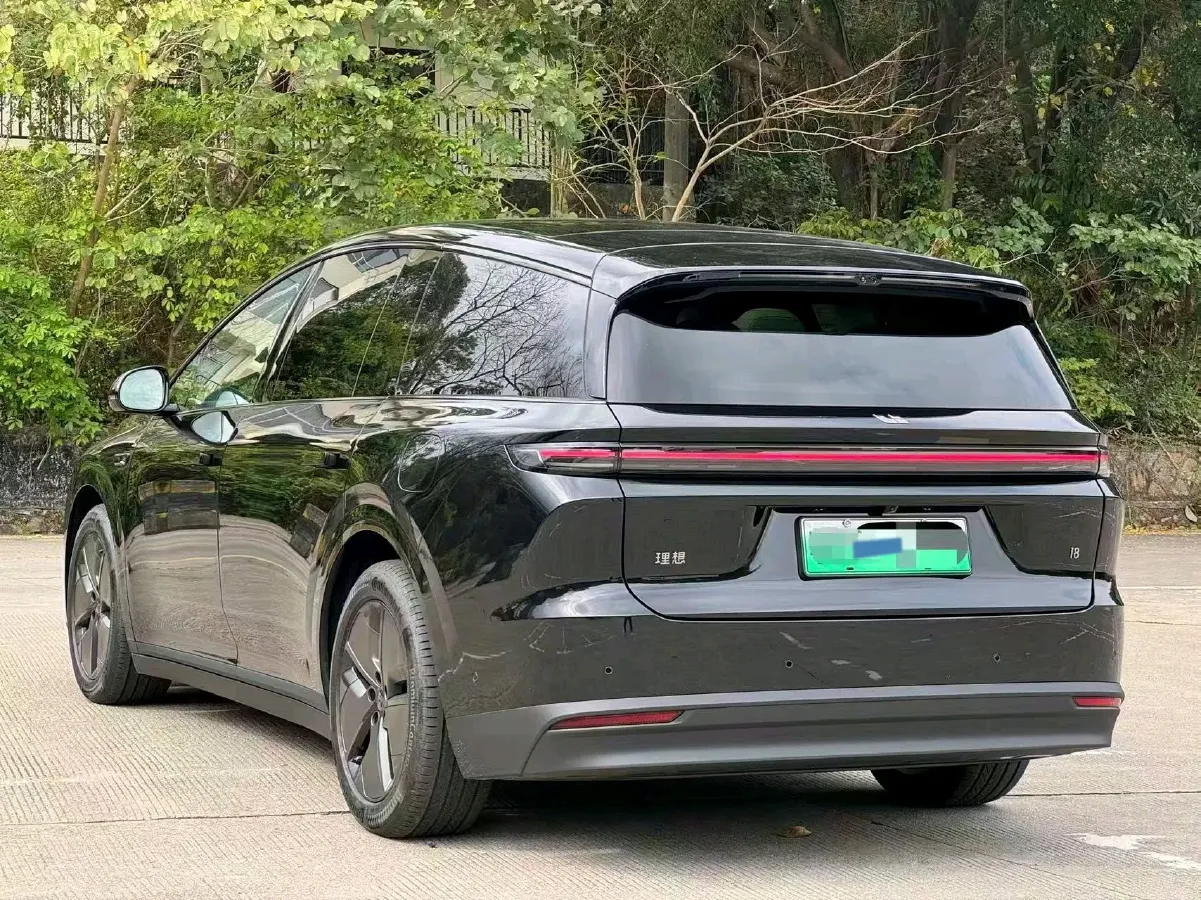 2025 Li i8 BEV,autocango,china used car exporter,china ev exporter,chinese used car exporter,chinese used ev exporter