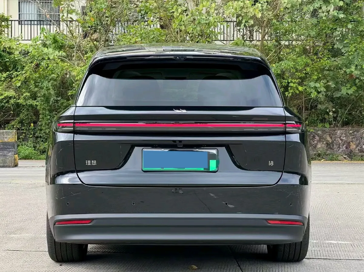 2025 Li i8 BEV,autocango,china used car exporter,china ev exporter,chinese used car exporter,chinese used ev exporter