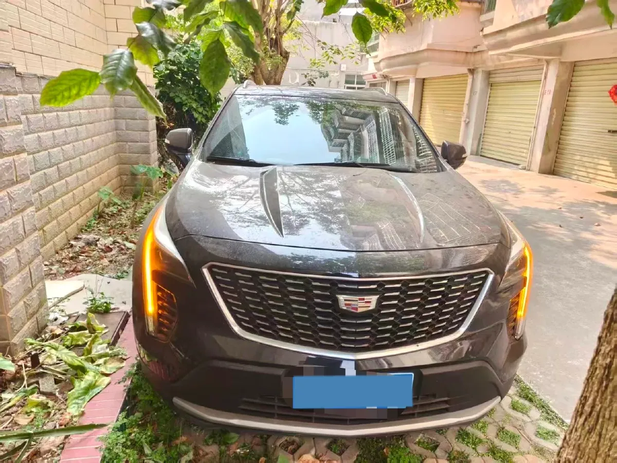 2022 Cadillac XT4 2.0T 237HP L4 9AT,autocango,china used car exporter,china ev exporter,chinese used car exporter,chinese used ev exporter