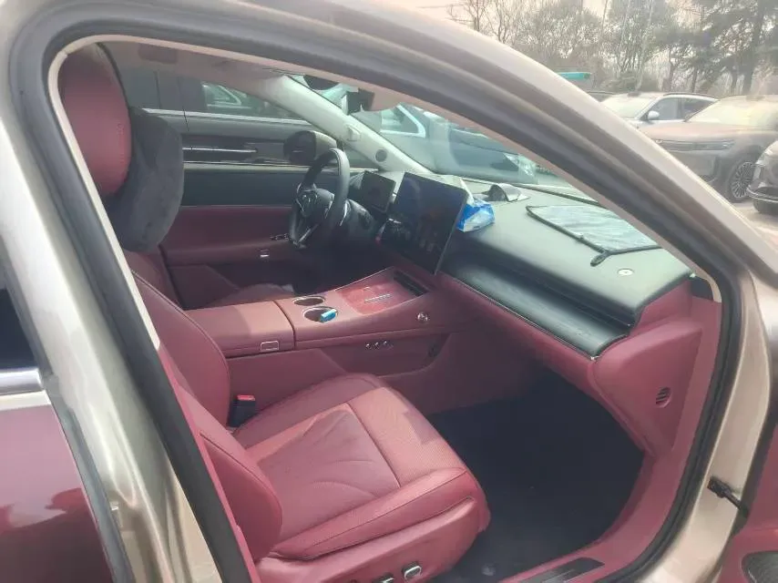 2026 Voyah ZhuiGuang L 1.5T 150HP L4 PHEV,autocango,china used car exporter,china ev exporter,chinese used car exporter,chinese used ev exporter