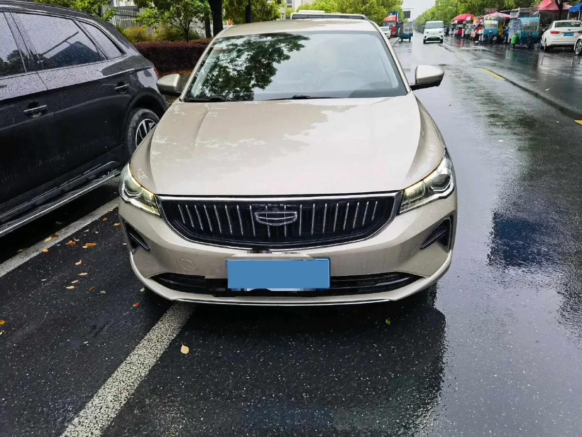 2022 Geely Emgrand 1.5L 114HP L4 5MT,autocango,china used car exporter,china ev exporter,chinese used car exporter,chinese used ev exporter
