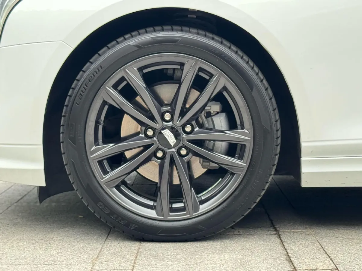 2021 Cadillac CT4 2.0T 237HP L4 8AT,autocango,china used car exporter,china ev exporter,chinese used car exporter,chinese used ev exporter