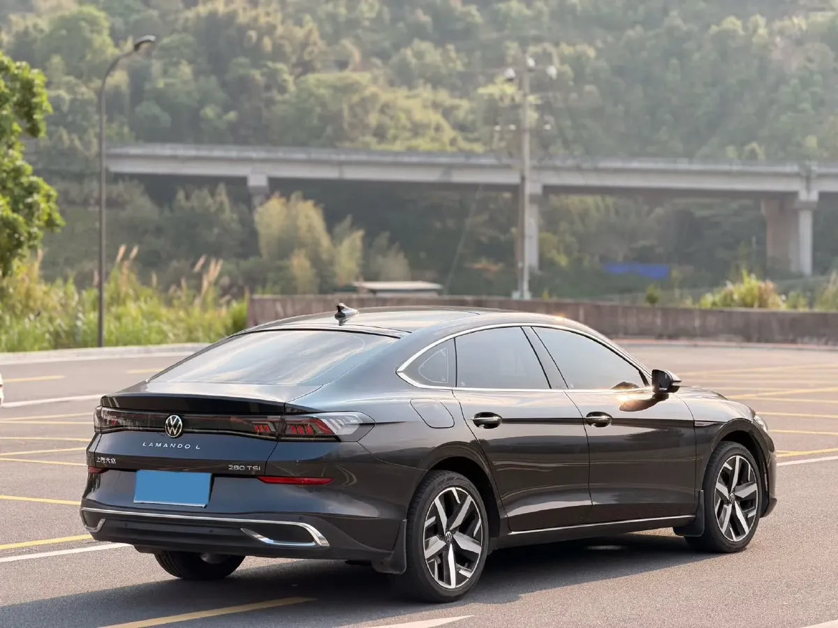 2023 Volkswagen Lamando 1.4T 150HP L4 7DCT,autocango,china used car exporter,china ev exporter,chinese used car exporter,chinese used ev exporter