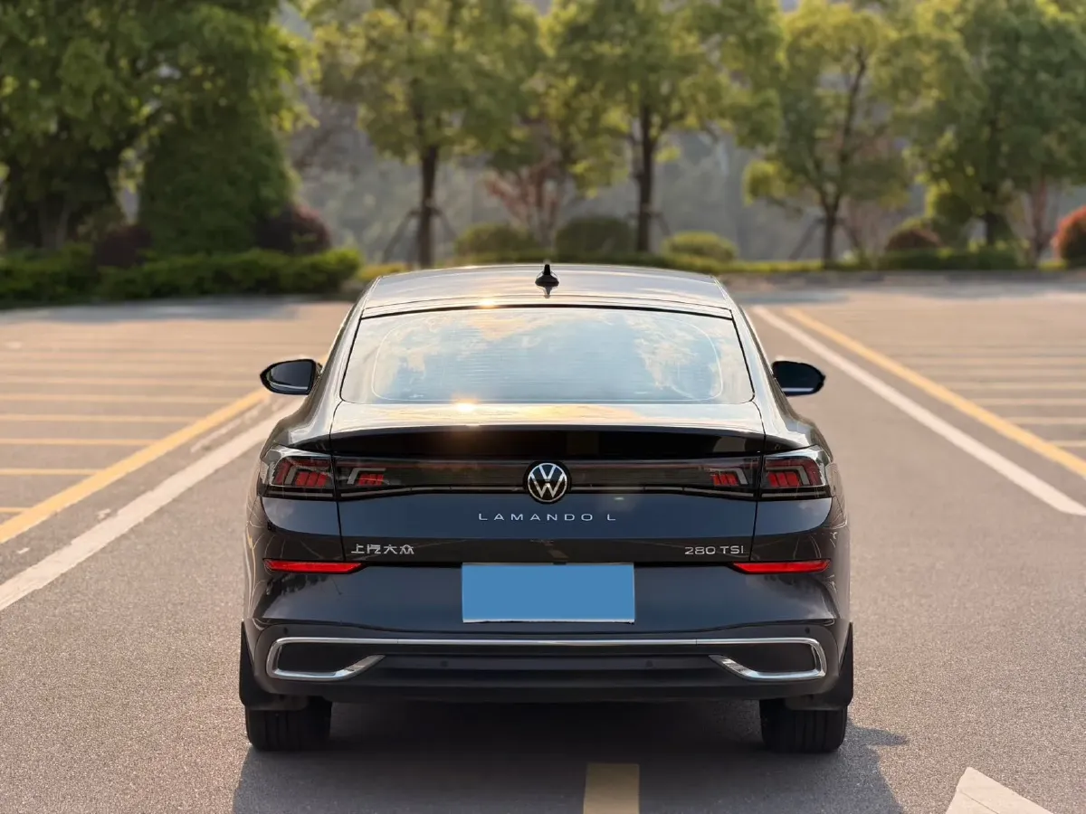 2023 Volkswagen Lamando 1.4T 150HP L4 7DCT,autocango,china used car exporter,china ev exporter,chinese used car exporter,chinese used ev exporter