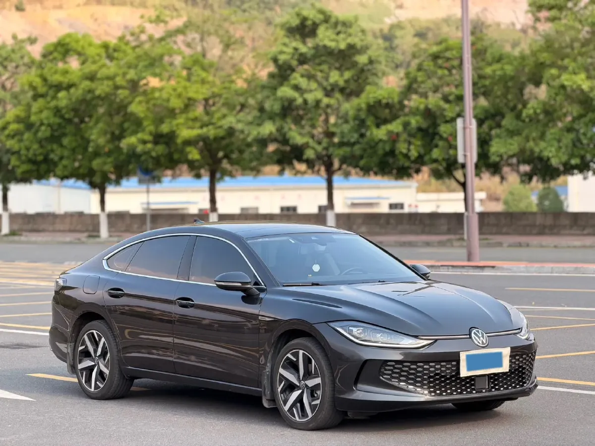 2023 Volkswagen Lamando 1.4T 150HP L4 7DCT,autocango,china used car exporter,china ev exporter,chinese used car exporter,chinese used ev exporter