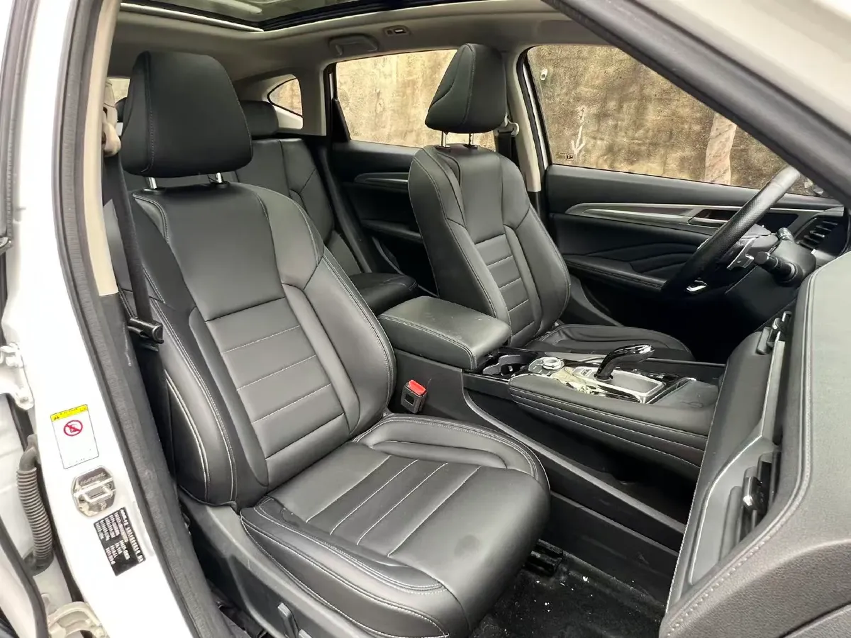 2019 Haval F7 1.5T 169HP L4 7DCT,autocango,china used car exporter,china ev exporter,chinese used car exporter,chinese used ev exporter