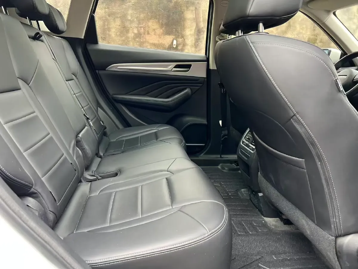 2019 Haval F7 1.5T 169HP L4 7DCT,autocango,china used car exporter,china ev exporter,chinese used car exporter,chinese used ev exporter