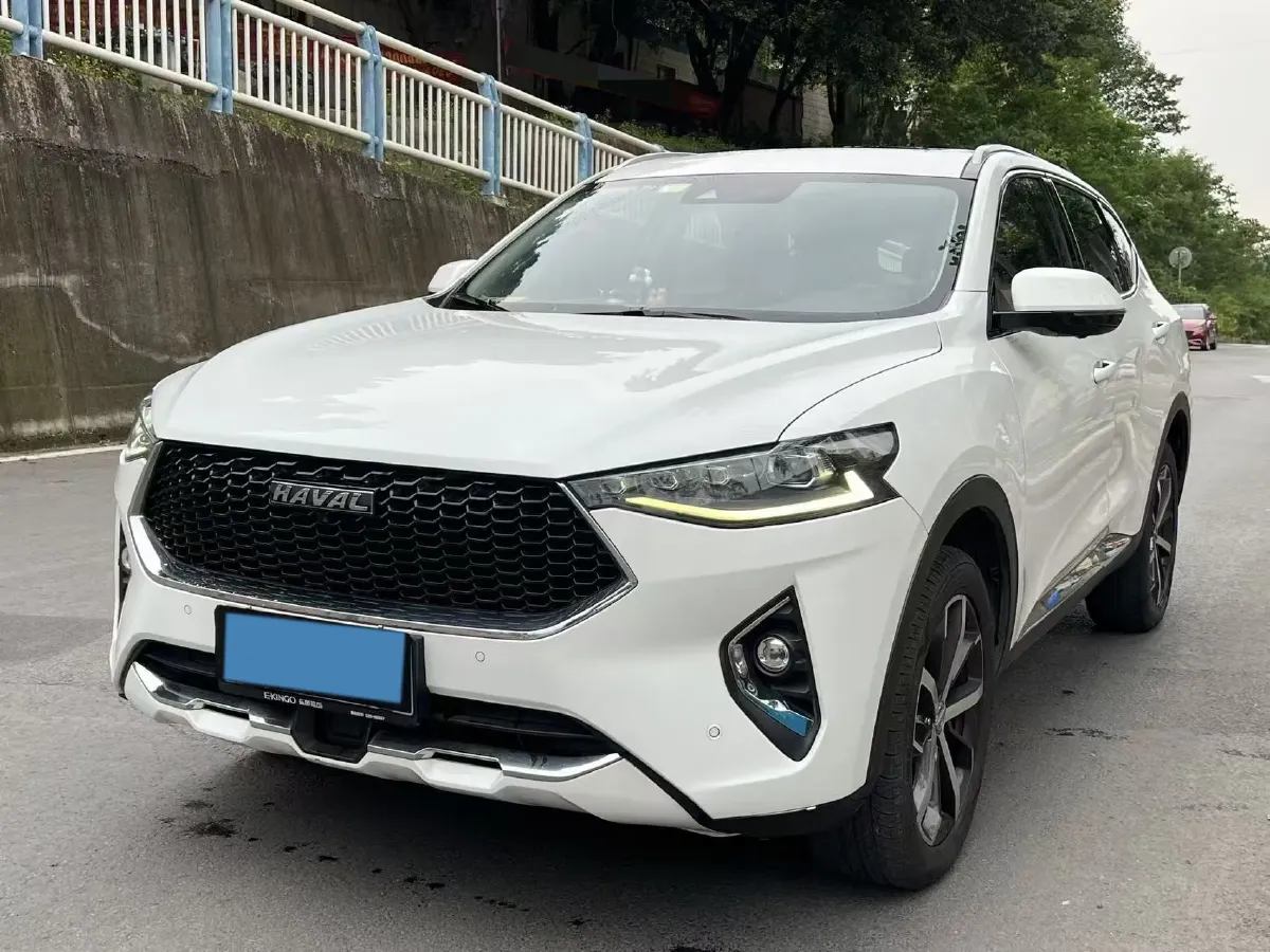 2019 Haval F7 1.5T 169HP L4 7DCT,autocango,china used car exporter,china ev exporter,chinese used car exporter,chinese used ev exporter