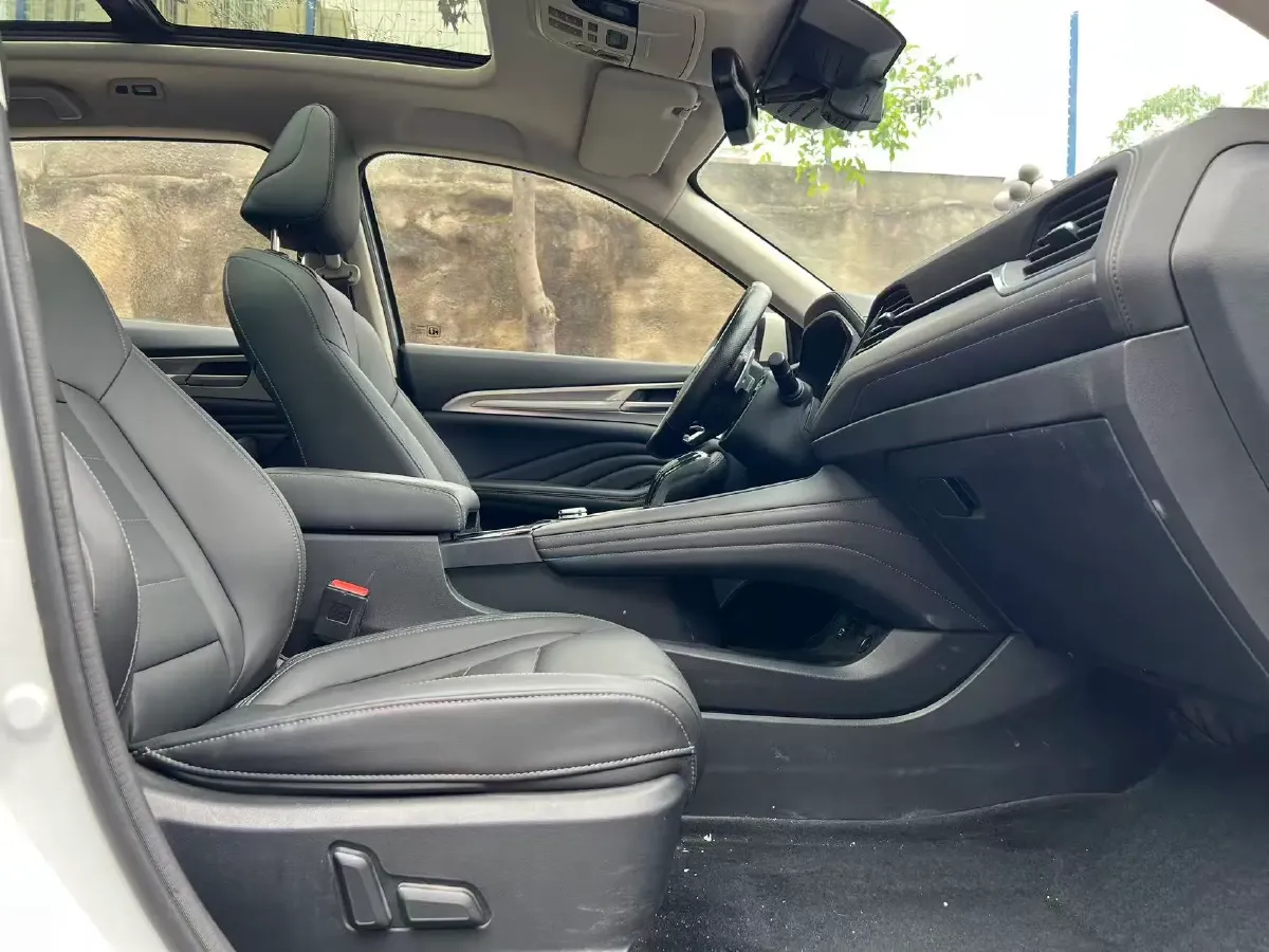 2019 Haval F7 1.5T 169HP L4 7DCT,autocango,china used car exporter,china ev exporter,chinese used car exporter,chinese used ev exporter