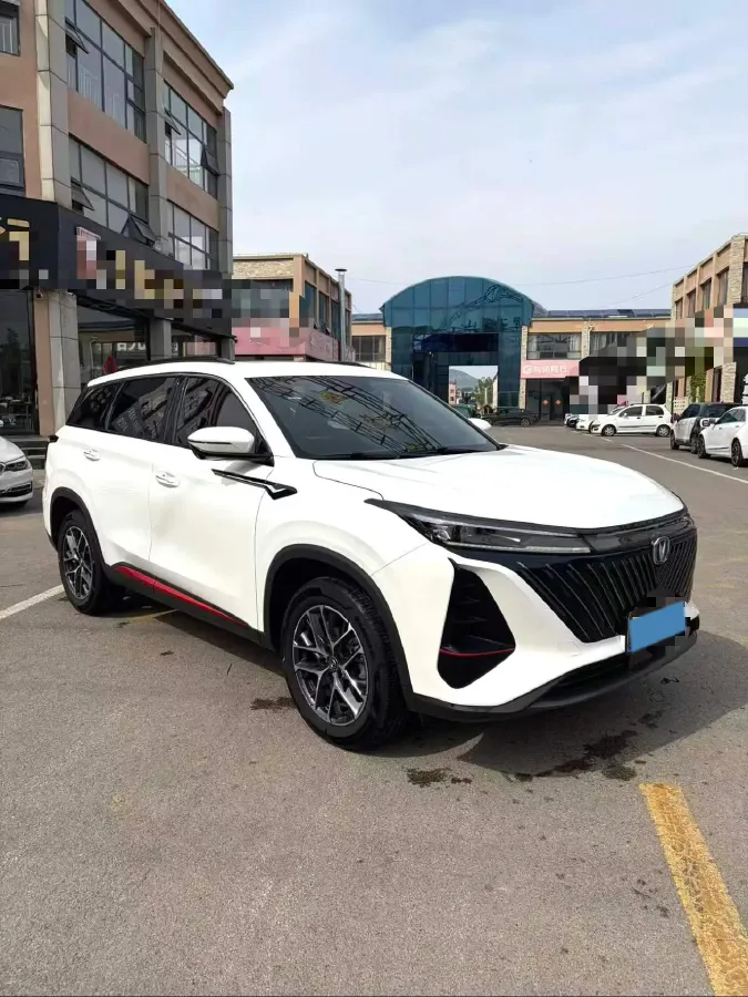 2023 ChangAn CS75 Plus 1.5T 188HP L4 8AT,autocango,china used car exporter,china ev exporter,chinese used car exporter,chinese used ev exporter