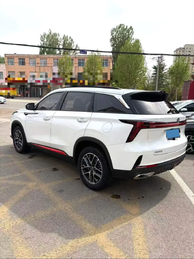 2023 ChangAn CS75 Plus 1.5T 188HP L4 8AT,autocango,china used car exporter,china ev exporter,chinese used car exporter,chinese used ev exporter