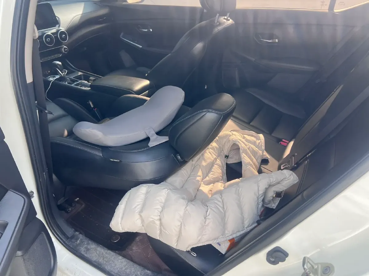 2022 Nissan Sylphy 1.6L 135HP L4 CVT,autocango,china used car exporter,china ev exporter,chinese used car exporter,chinese used ev exporter