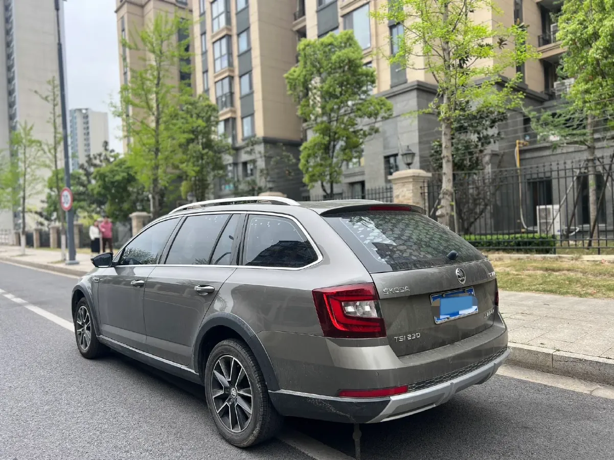 2018 Skoda Octavia 1.2T 116HP L4 7DCT,autocango,china used car exporter,china ev exporter,chinese used car exporter,chinese used ev exporter