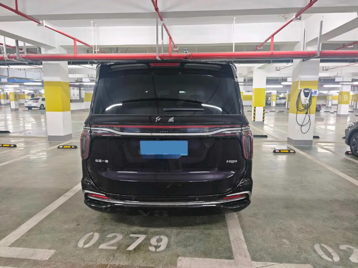 2023 HongQi HQ9 2.0T 252HP L4 8AT,autocango,china used car exporter,china ev exporter,chinese used car exporter,chinese used ev exporter