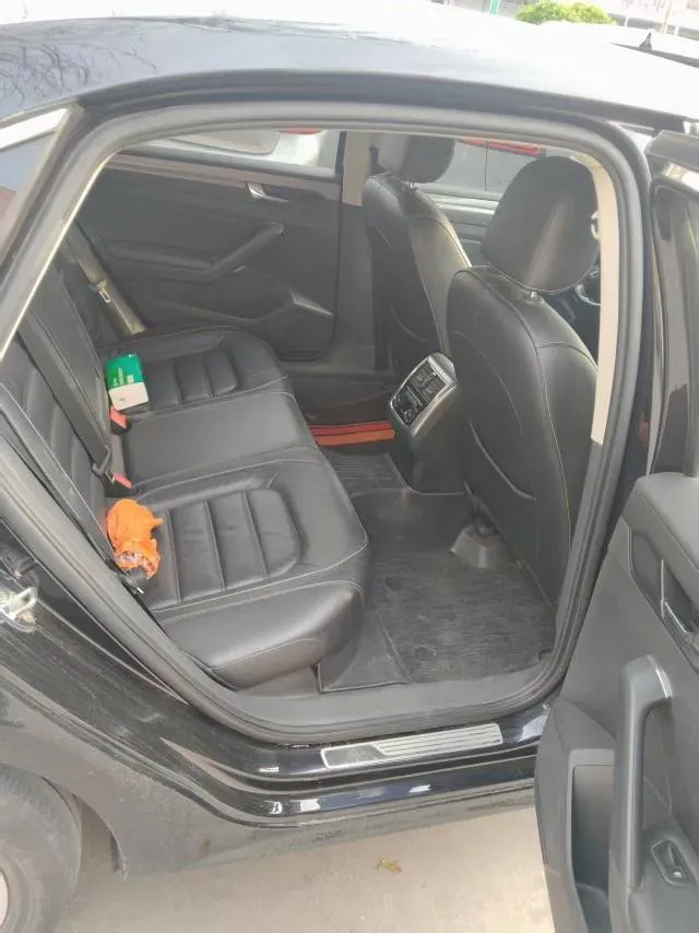 2016 Volkswagen Passat 1.8T 180HP L4 7DCT,autocango,china used car exporter,china ev exporter,chinese used car exporter,chinese used ev exporter